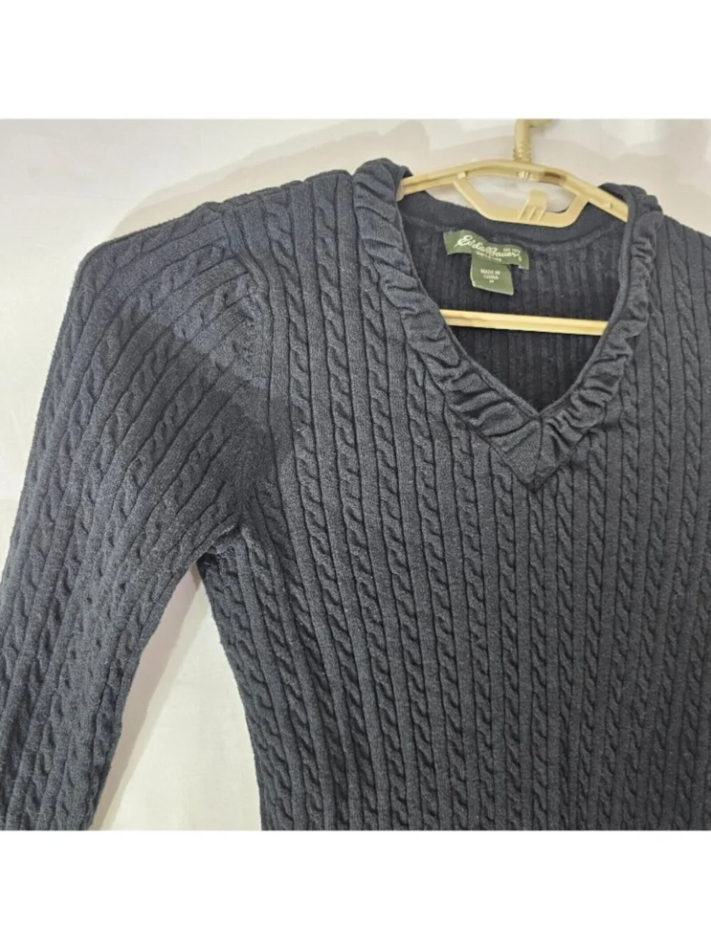 Eddie Bauer Sweater Womens M Black V Neck Cable Knit Long Sleeve Pullover Top - Picture 2 of 10